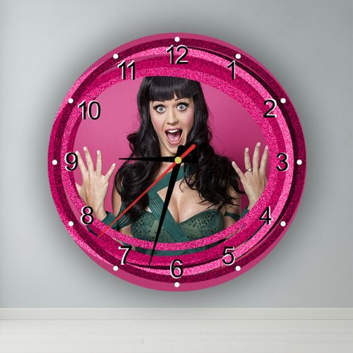 Katy Perry - Funny  kör alakú falióra