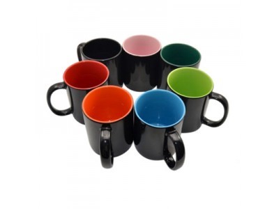 Színes belsejű varázsbögre választék